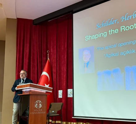 Bu ay ki misafirimiz Hacettepe Üniversitesi Endodonti Anabilim Dalı öğretim üyesi Prof. Dr. Mehmet Özgür UYANIK